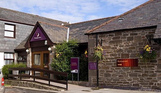 Premier Inn Dundee West Exterior photo